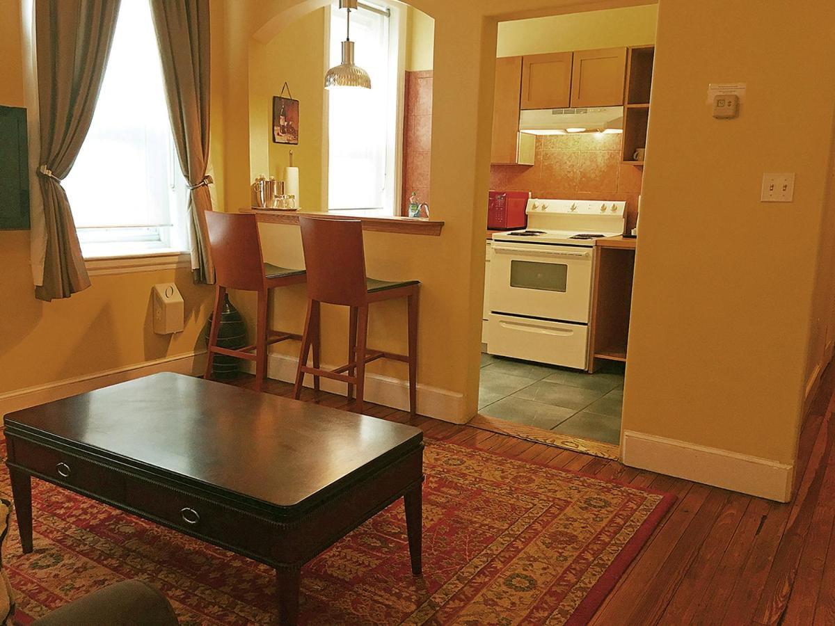 One-Bedroom Apartment,1024759885:JPEG