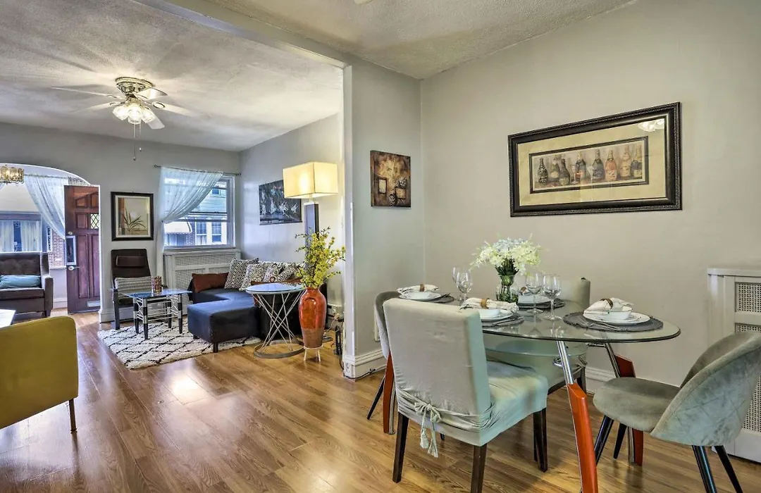 South Philly Townhome 3 Mi To Center City-1